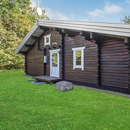 Feriehus Holmegardsvej Ronne V